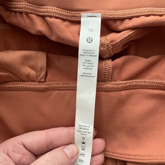 Lululemon Ready to Rulu Tangerine Pants - Picture 3 of 5